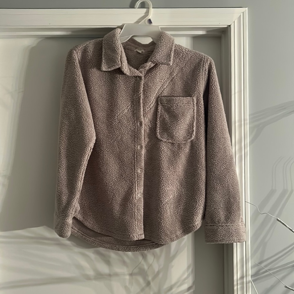medium fleece/sherpa oversized button up